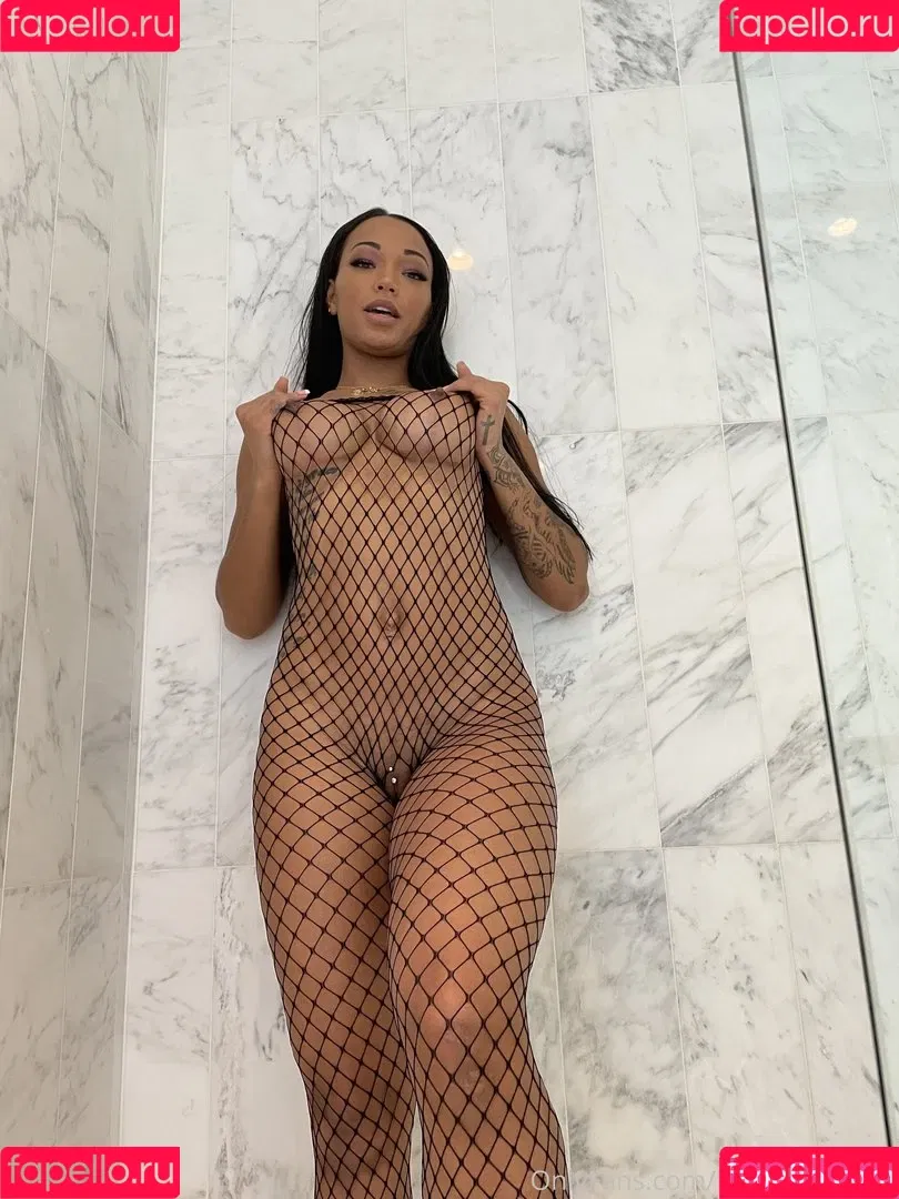 Harley Dean Onlyfans Photo Gallery 