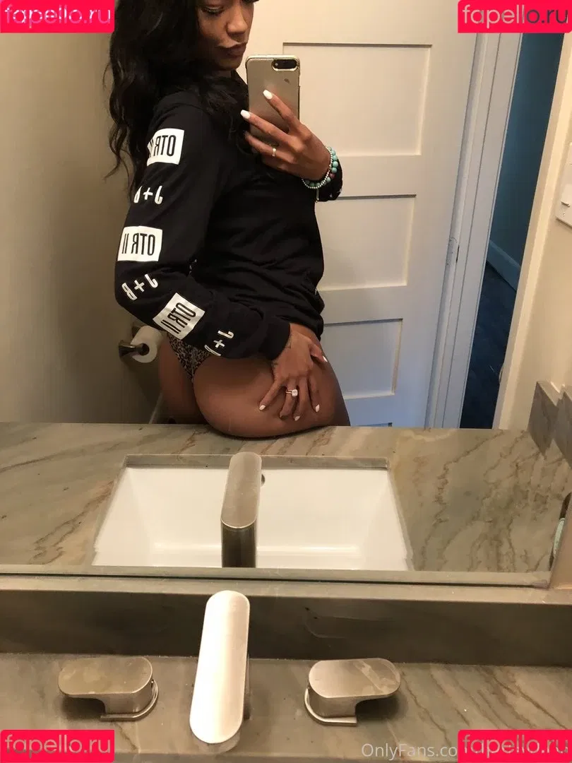 Harley Dean Onlyfans Photo Gallery 