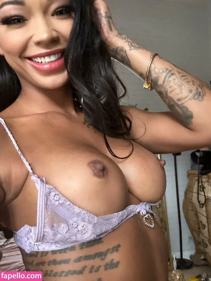 Harley Dean Onlyfans Photo Gallery 