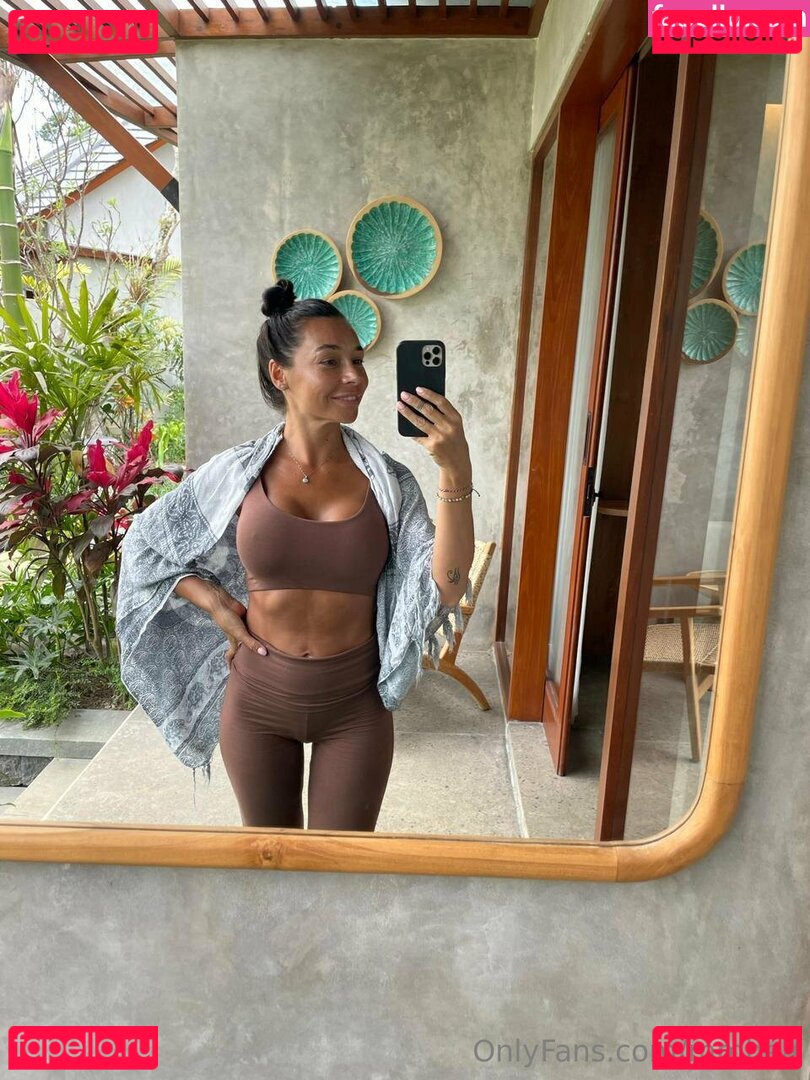 Beabeatrice Nude Onlyfans Photo 17