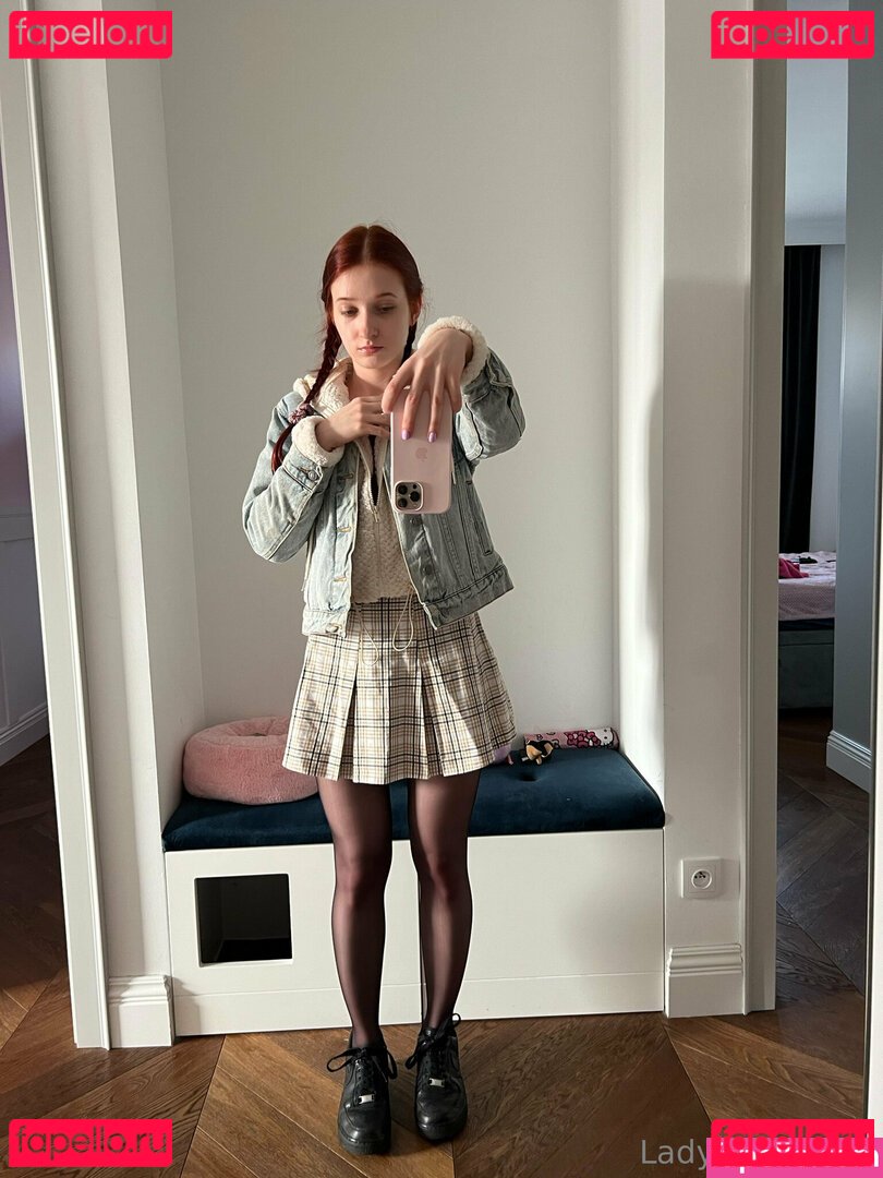 ladymononokefree Nude Onlyfans Photo 17