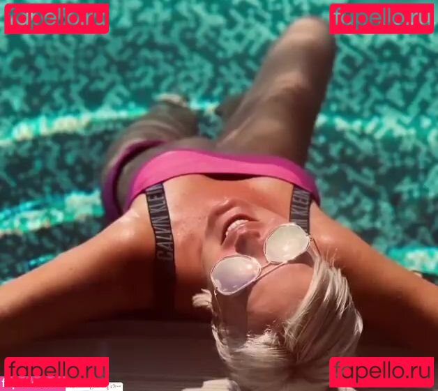 Kamilla Senjo Nude Onlyfans Photo 44