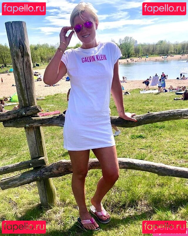 Kamilla Senjo Nude Onlyfans Photo 41