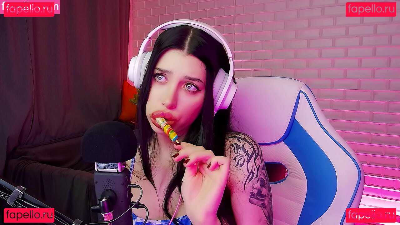 Honey Haze Nude Onlyfans Photo 8