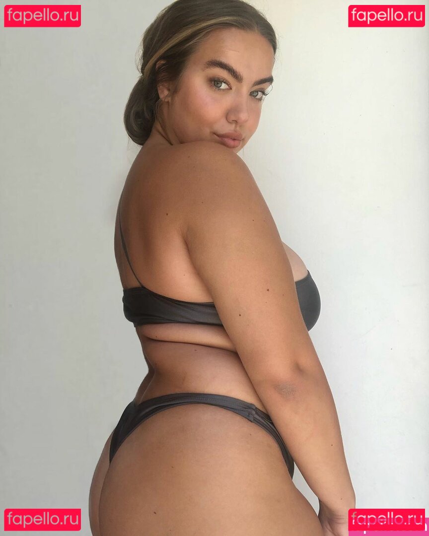 Julia Berit Nude Onlyfans Photo 10