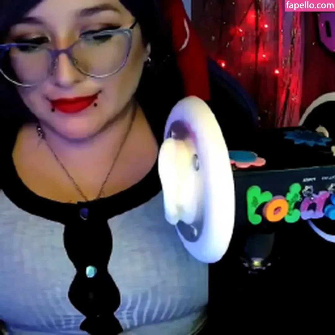 Pekeasmr Onlyfans Photo Gallery 