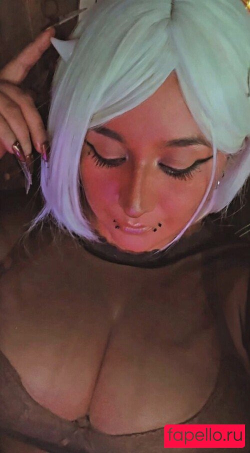 Pekeasmr Nude Onlyfans Photo 4
