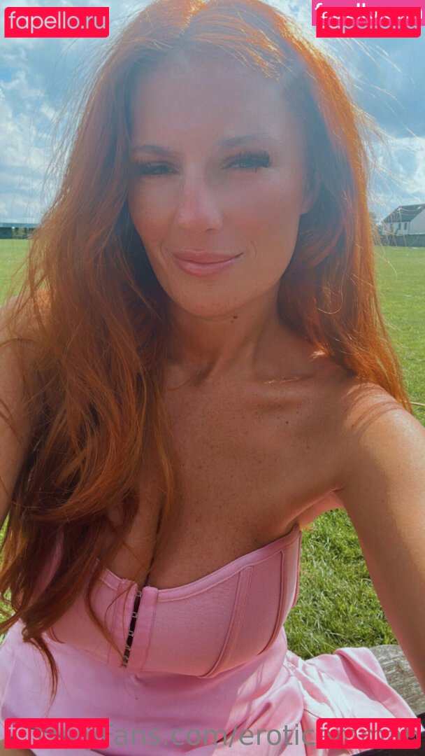 eroticemmab Nude Onlyfans Photo 14