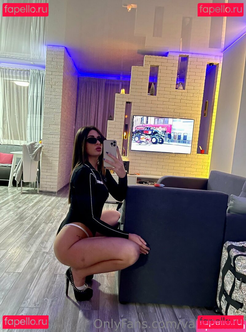 valeriarian Nude Onlyfans Photo 25