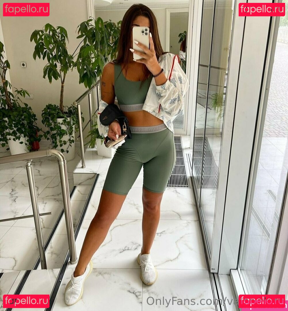 valeriarian Nude Onlyfans Photo 23