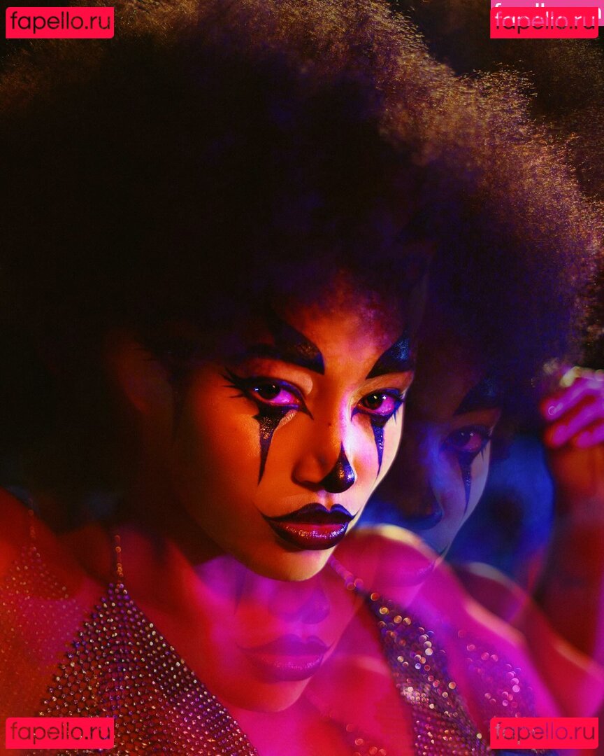 Amandla Stenberg Nude Onlyfans Photo 51