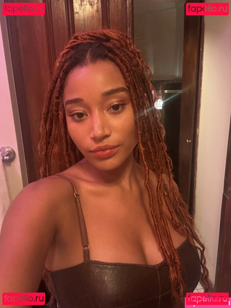 Amandla Stenberg Nude Onlyfans Photo 3