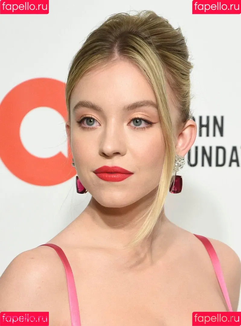 Sydney Sweeney Onlyfans Photo Gallery 
