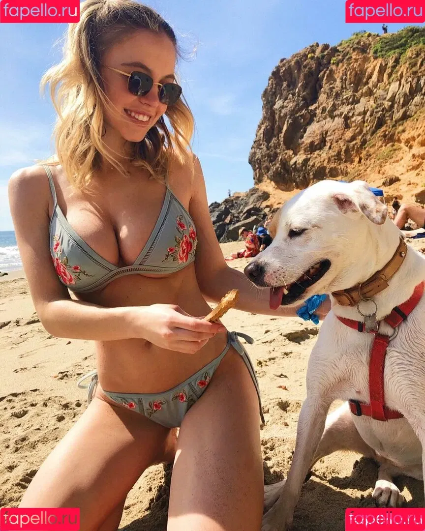 Sydney Sweeney Onlyfans Photo Gallery 