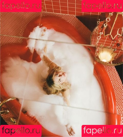 Sydney Sweeney Onlyfans Photo Gallery 