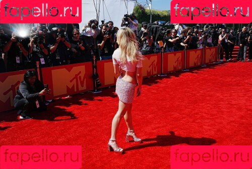 Sydney Sweeney Onlyfans Photo Gallery 