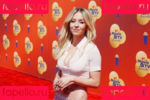 Sydney Sweeney Onlyfans Photo Gallery 