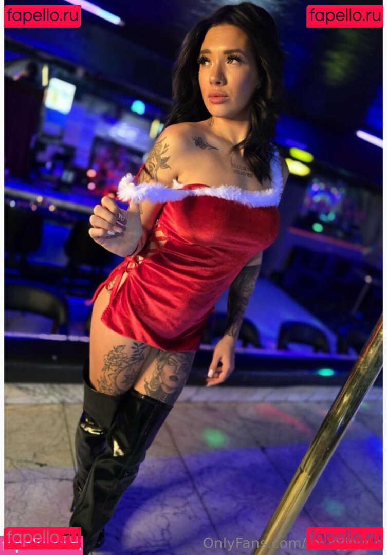 FoxxyJayne Nude Onlyfans Photo 9