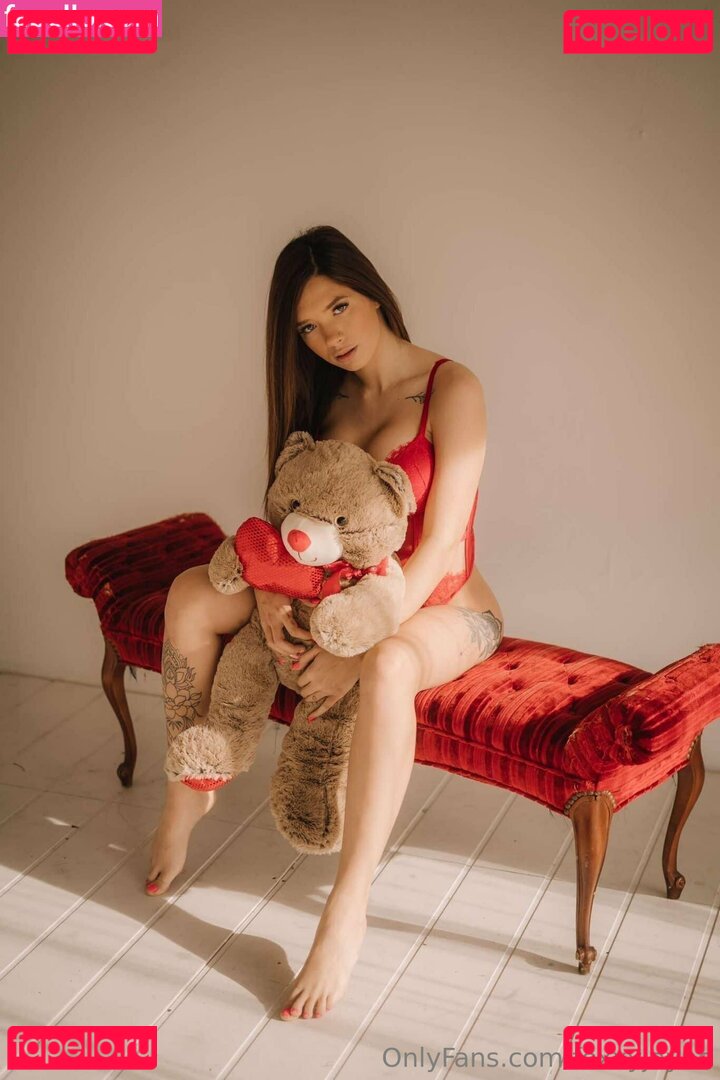 FoxxyJayne Nude Onlyfans Photo 7