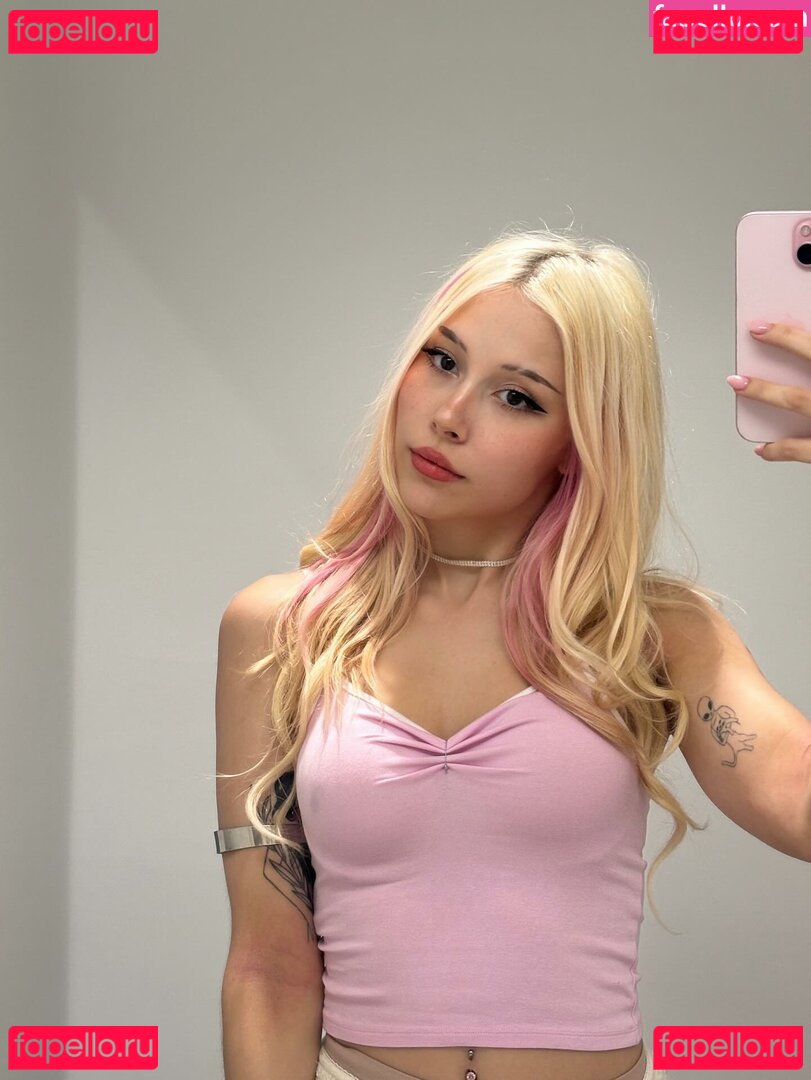 sarahtonin Nude Onlyfans Photo 37
