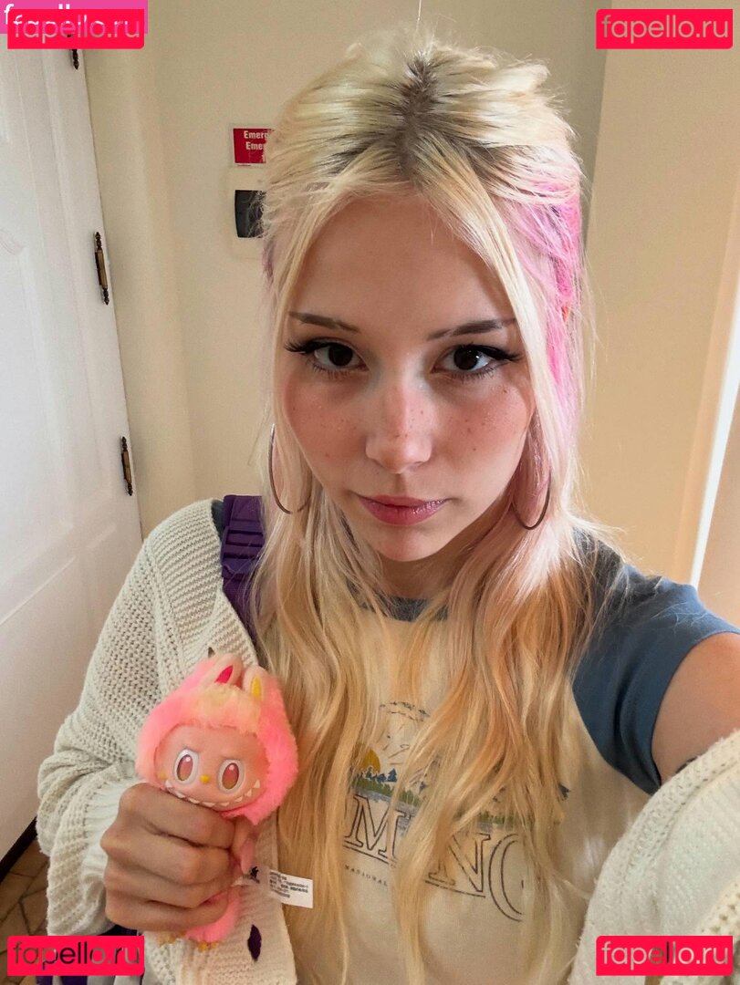 sarahtonin Nude Onlyfans Photo 33