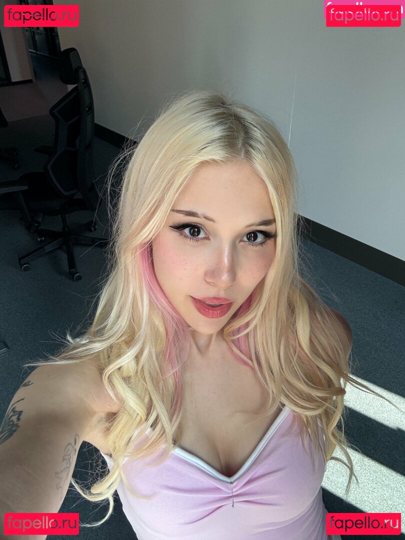 sarahtonin Nude Onlyfans Photo 3