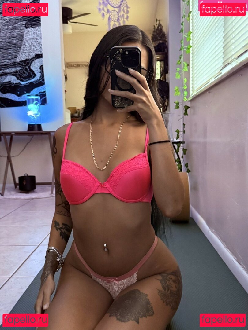 Lilghostbaby Nude Onlyfans Photo 6