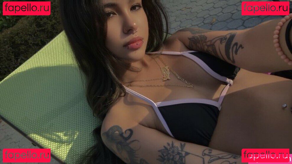 Lilghostbaby Nude Onlyfans Photo 3
