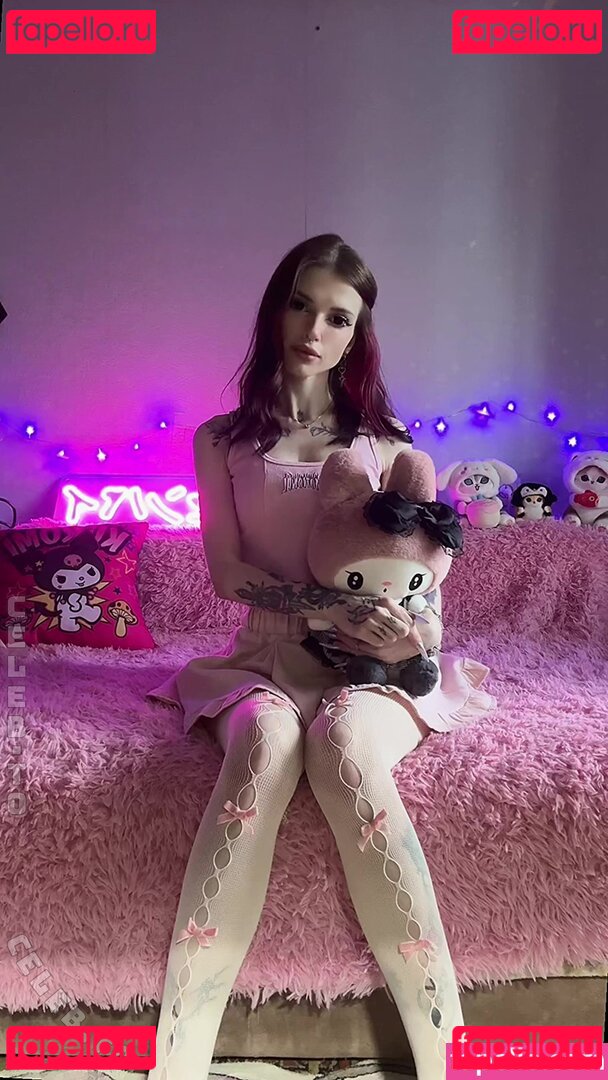 Freya Stein Nude Onlyfans Photo 3