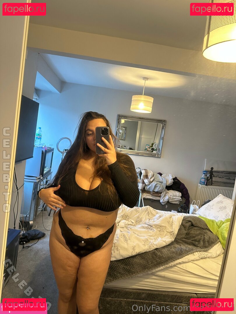 Mai Meadows Nude Onlyfans Photo 5