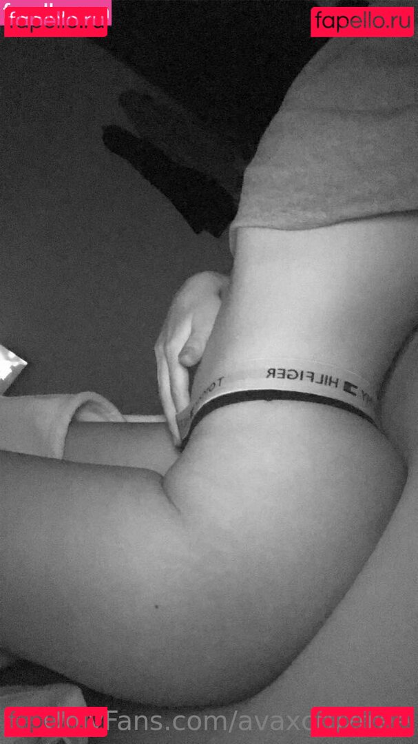 Avaxcruz Nude Onlyfans Photo 48