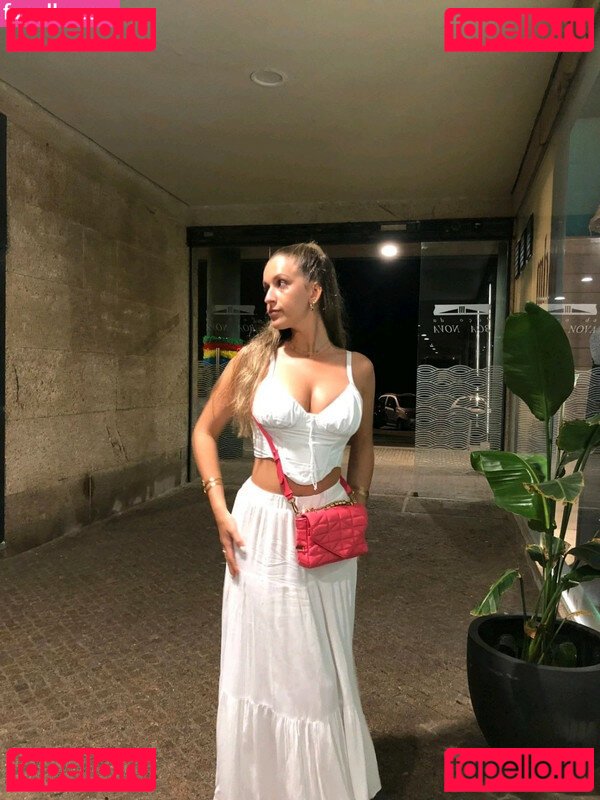 Ana Esteves Nude Onlyfans Photo 10