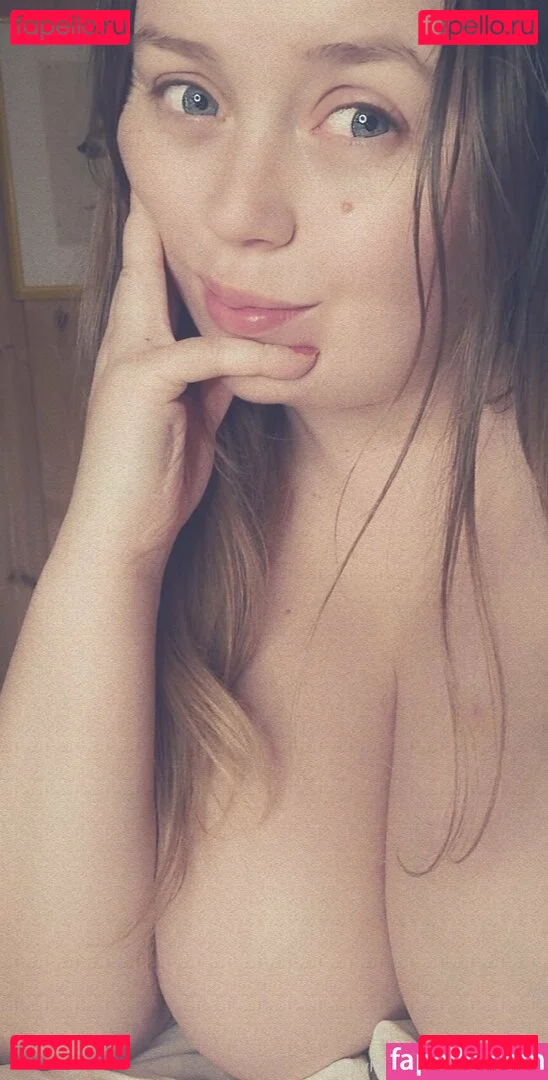 only_melone Onlyfans Photo Gallery 