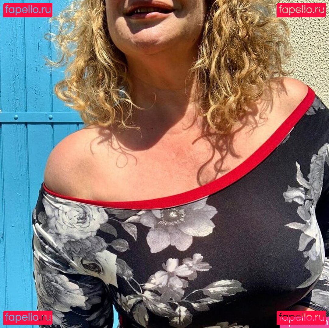 Sassy Green Nude Onlyfans Photo 35