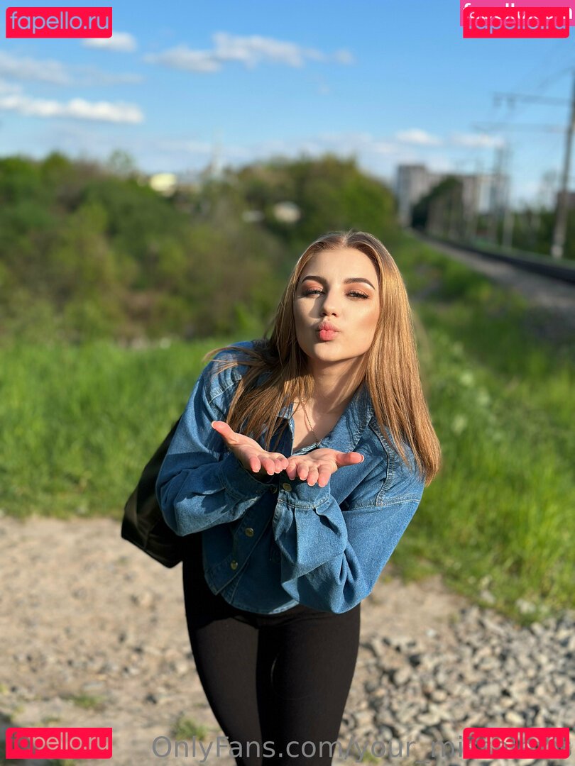your_missalexis Nude Onlyfans Photo 44