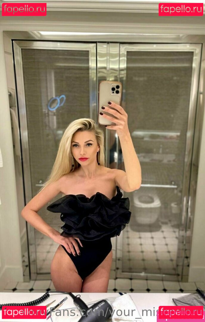 your_missalexis Nude Onlyfans Photo 11