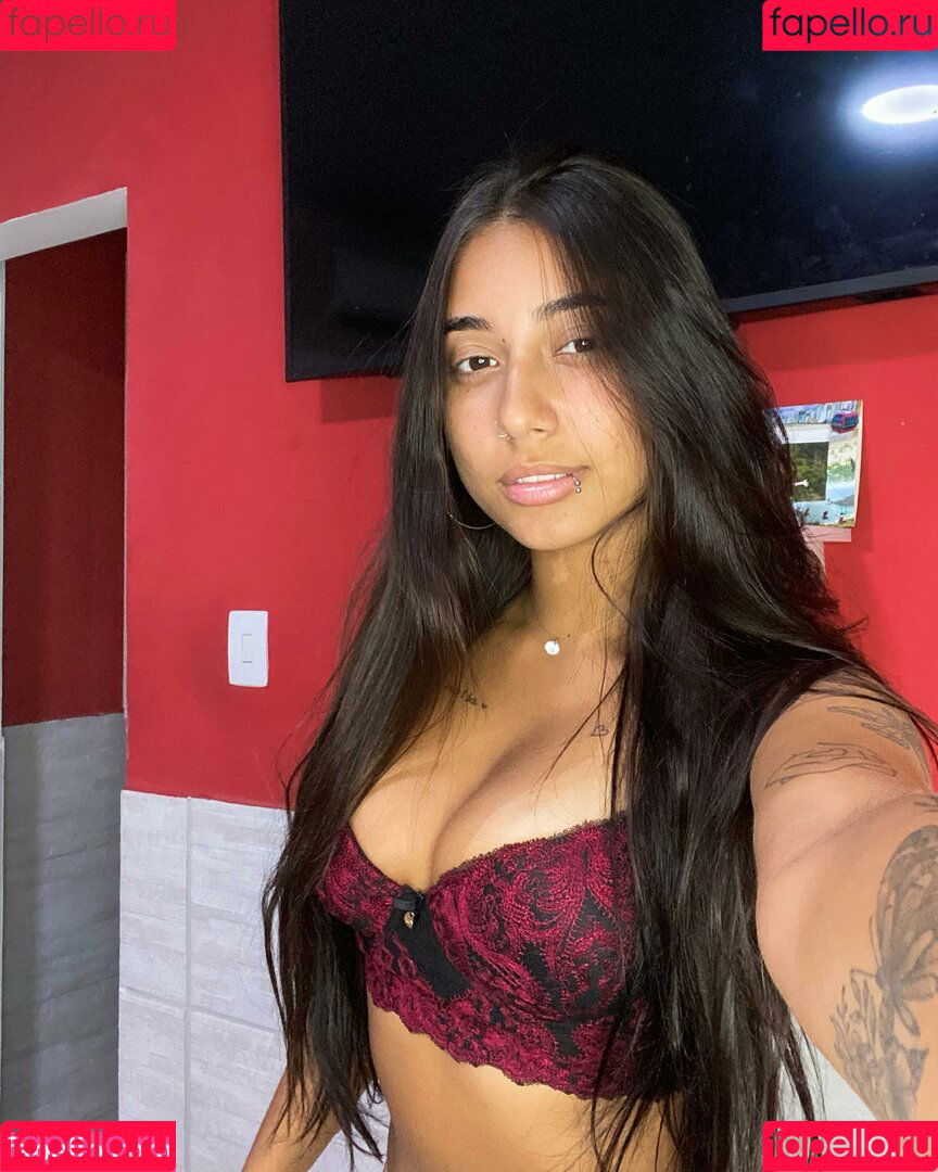 Rayssa Guedes Onlyfans Photo Gallery 