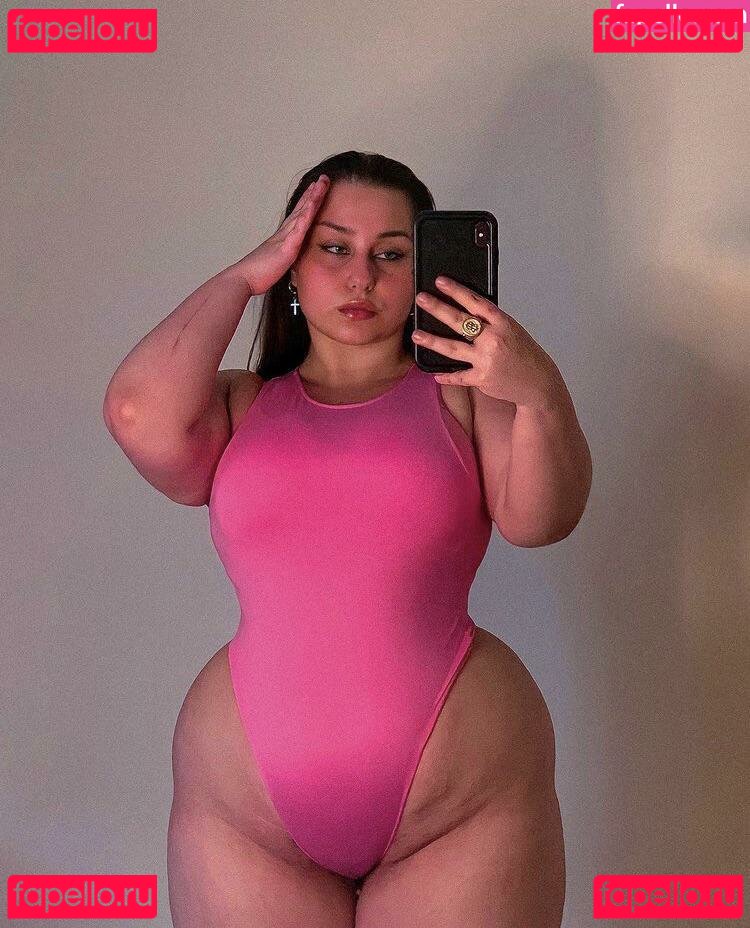 isurfavpisces Nude Onlyfans Photo 3