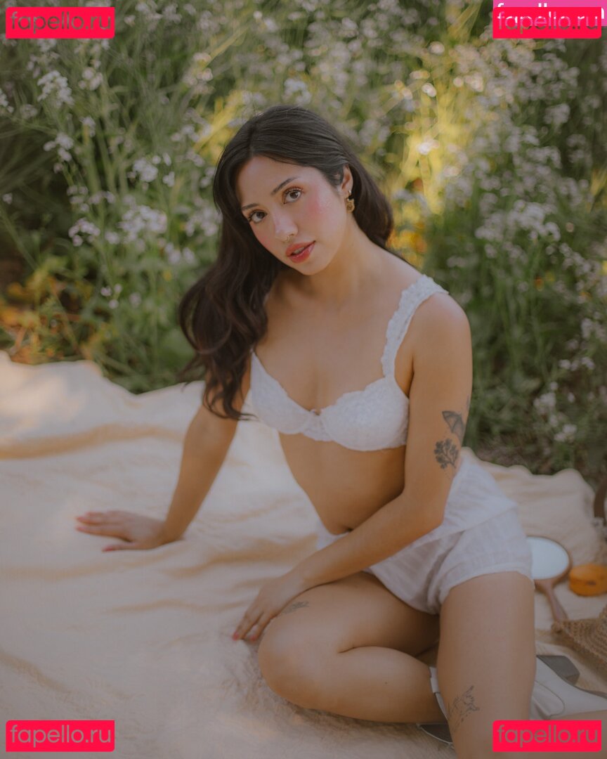 Robin Mae Nude Onlyfans Photo 16