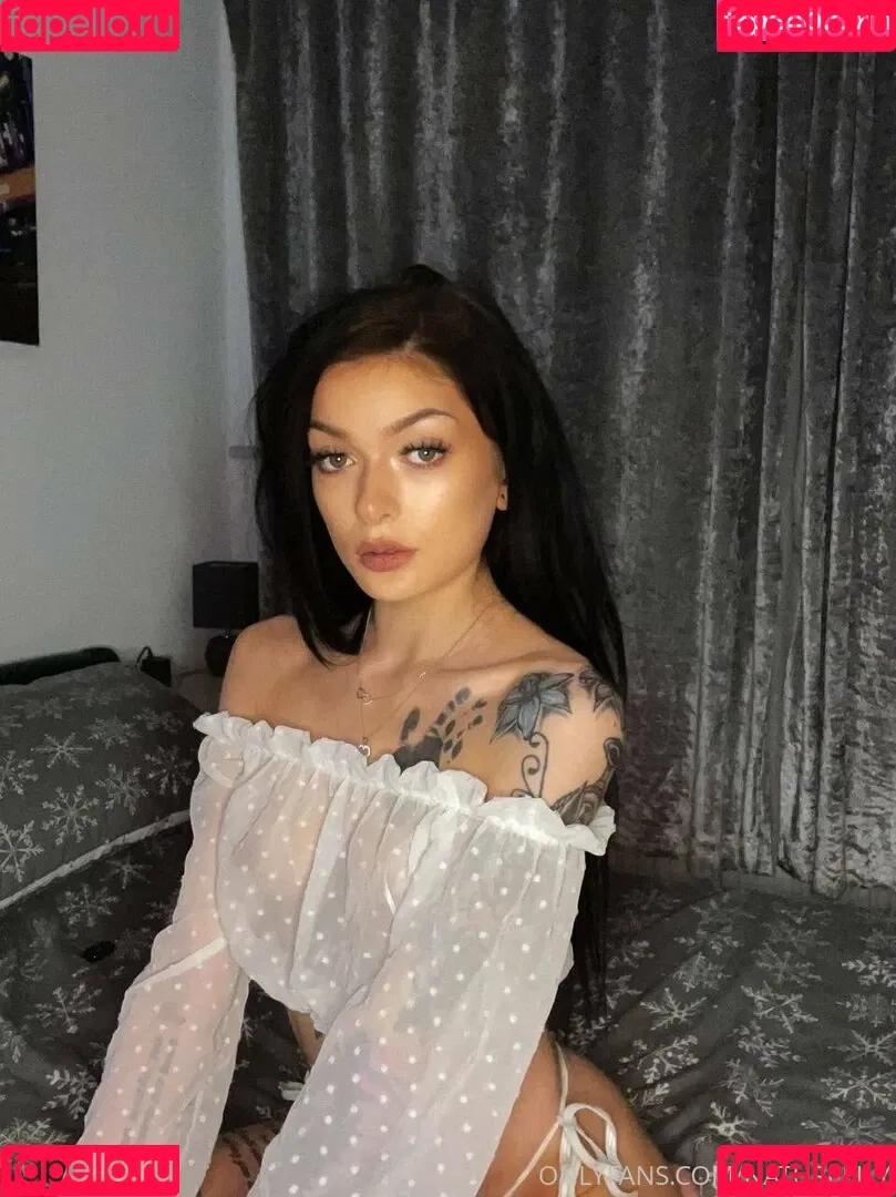 naturebabylily Onlyfans Photo Gallery 