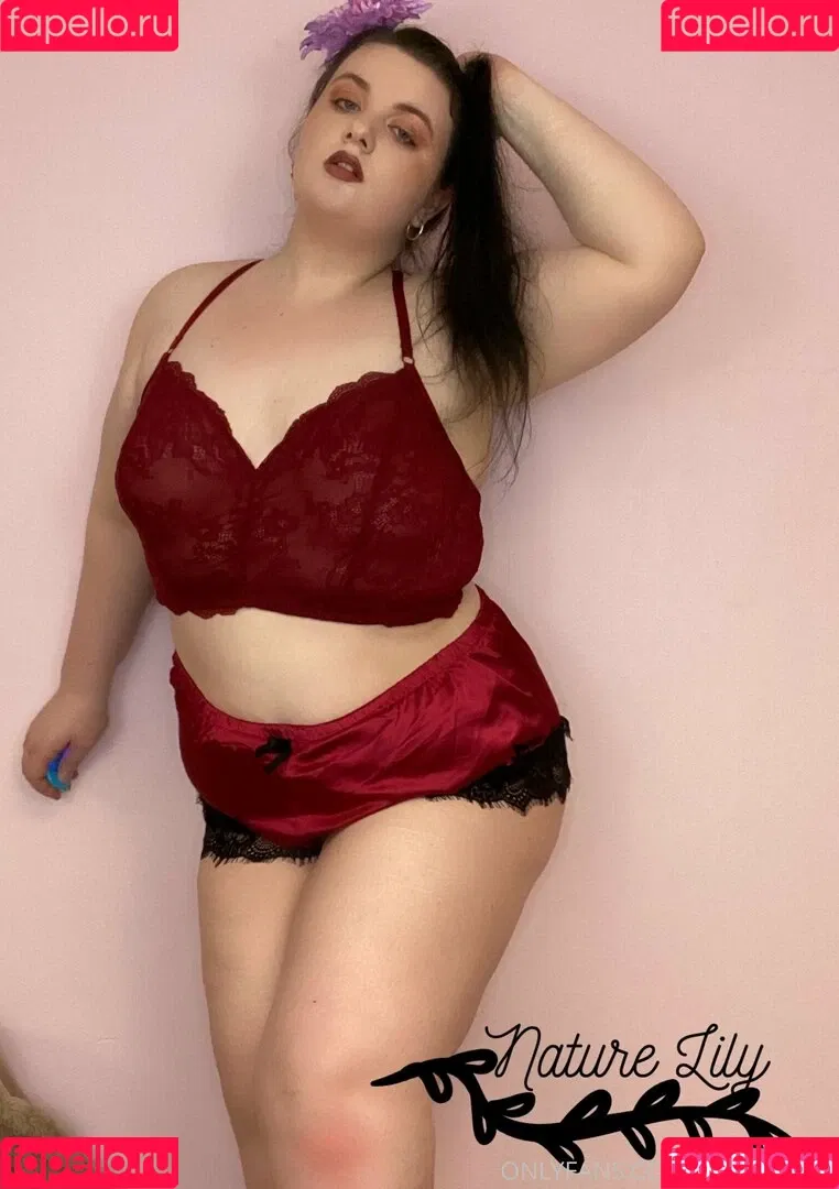 naturebabylily Onlyfans Photo Gallery 