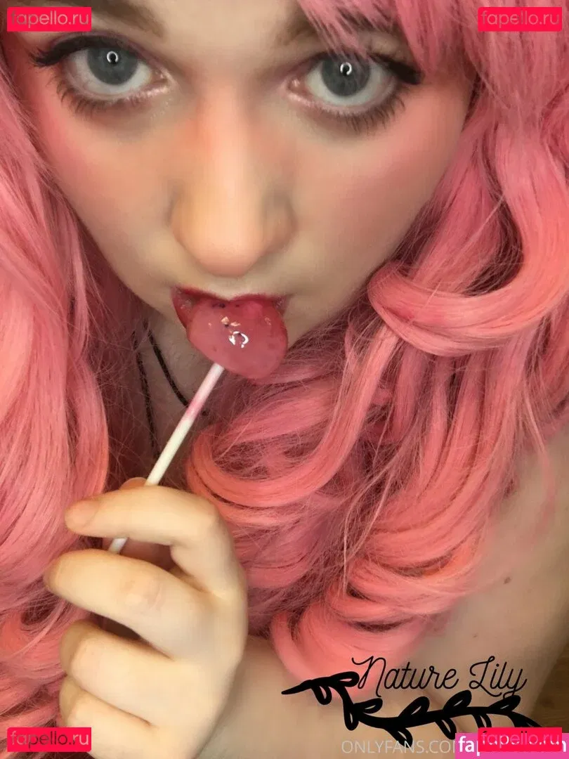 naturebabylily Onlyfans Photo Gallery 