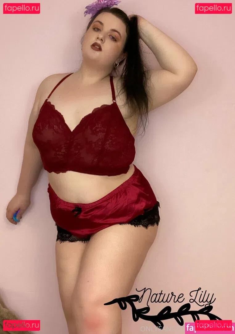 naturebabylily Onlyfans Photo Gallery 