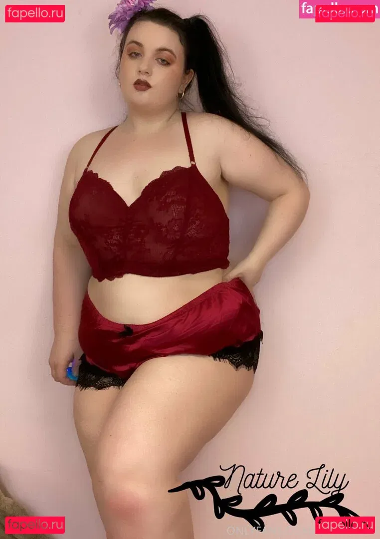 naturebabylily Onlyfans Photo Gallery 