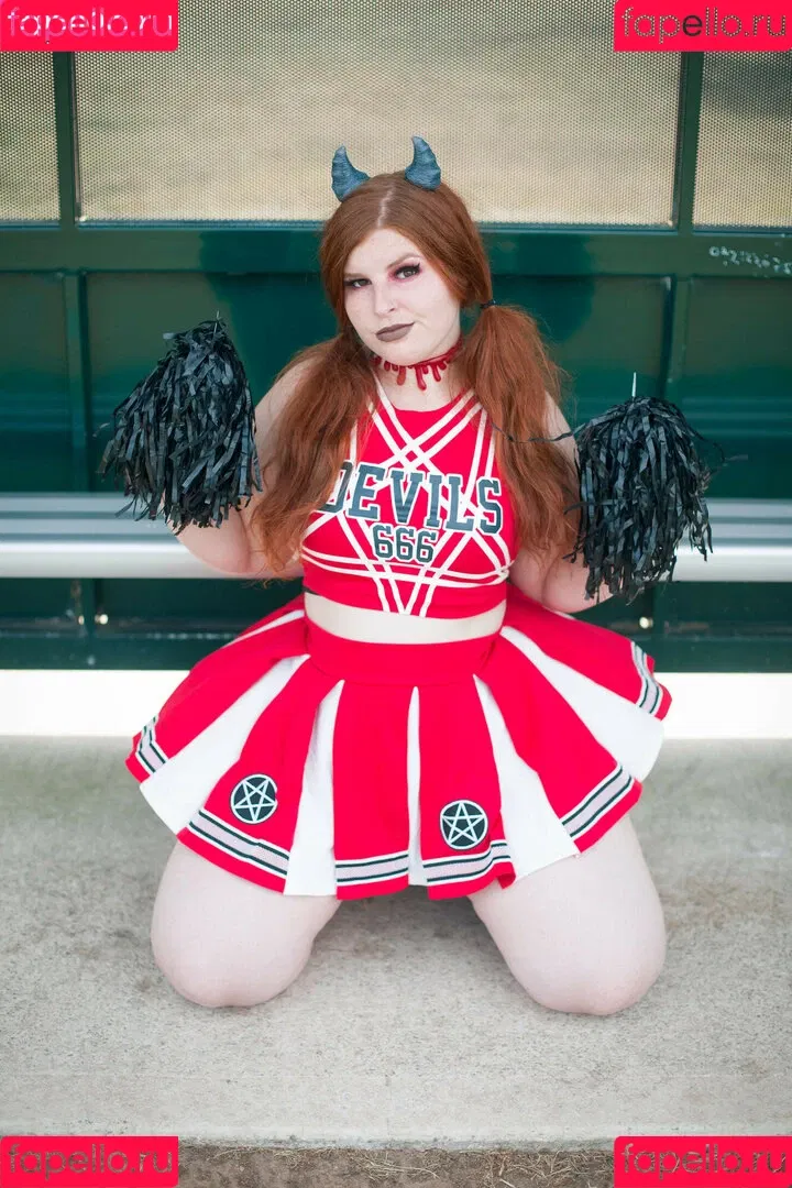 MaddicMaddy Onlyfans Photo Gallery 