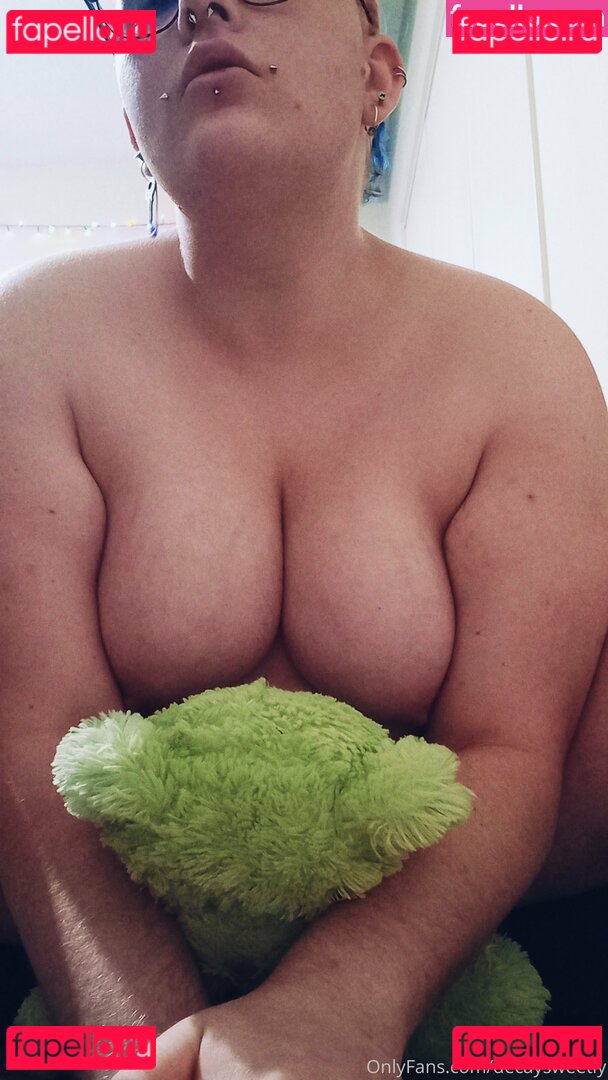 decaysweetly Nude Onlyfans Photo 17