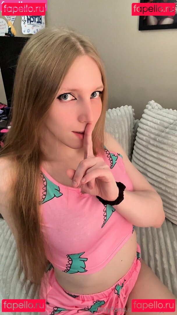lovelyj3ss Nude Onlyfans Photo 17
