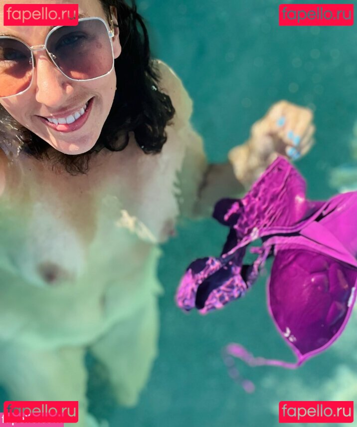 Julie Beans Nude Onlyfans Photo 17