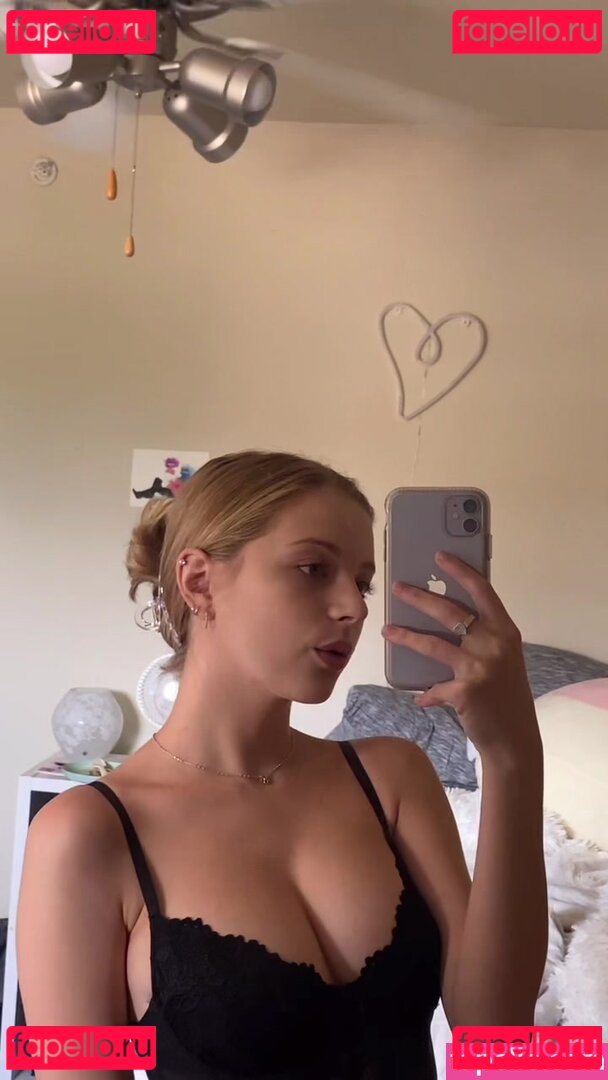 emmanuelleweddell Nude Onlyfans Photo 45