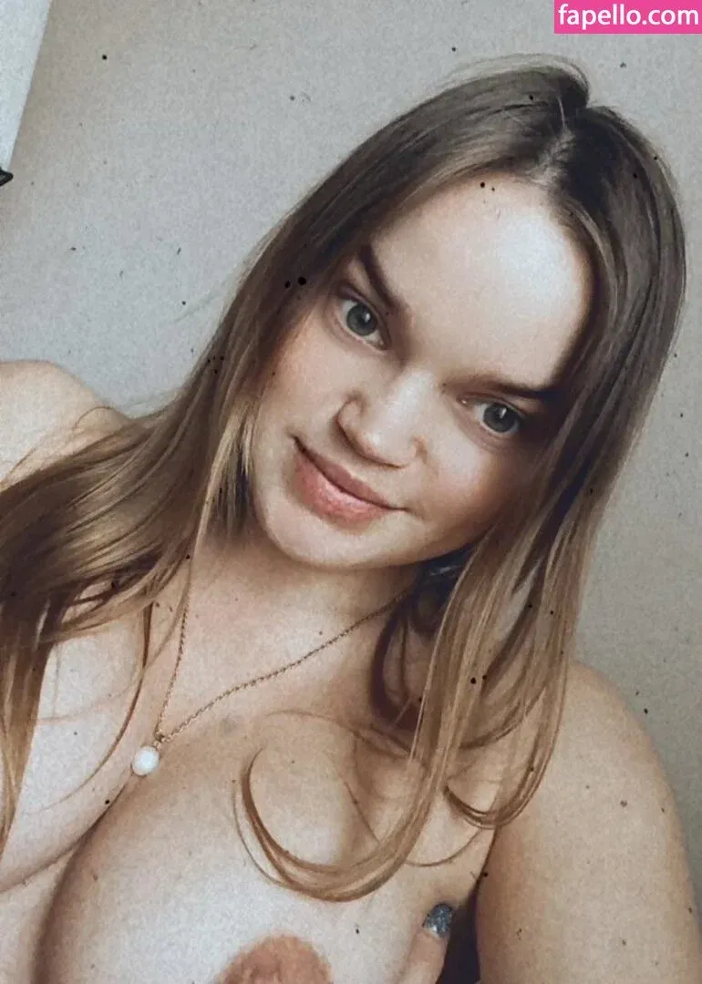 Bebebambi Onlyfans Photo Gallery 